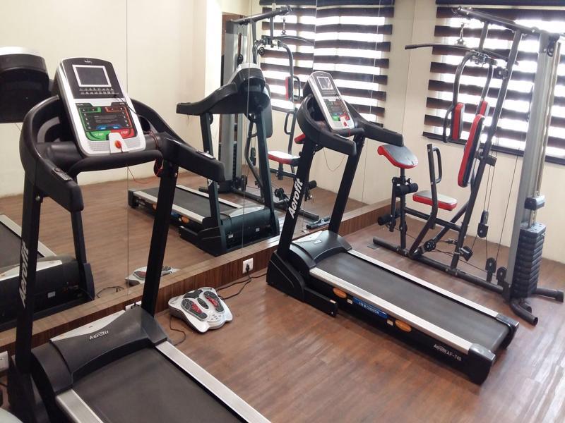 Pride Biznotel Vadodara Luaran gambar